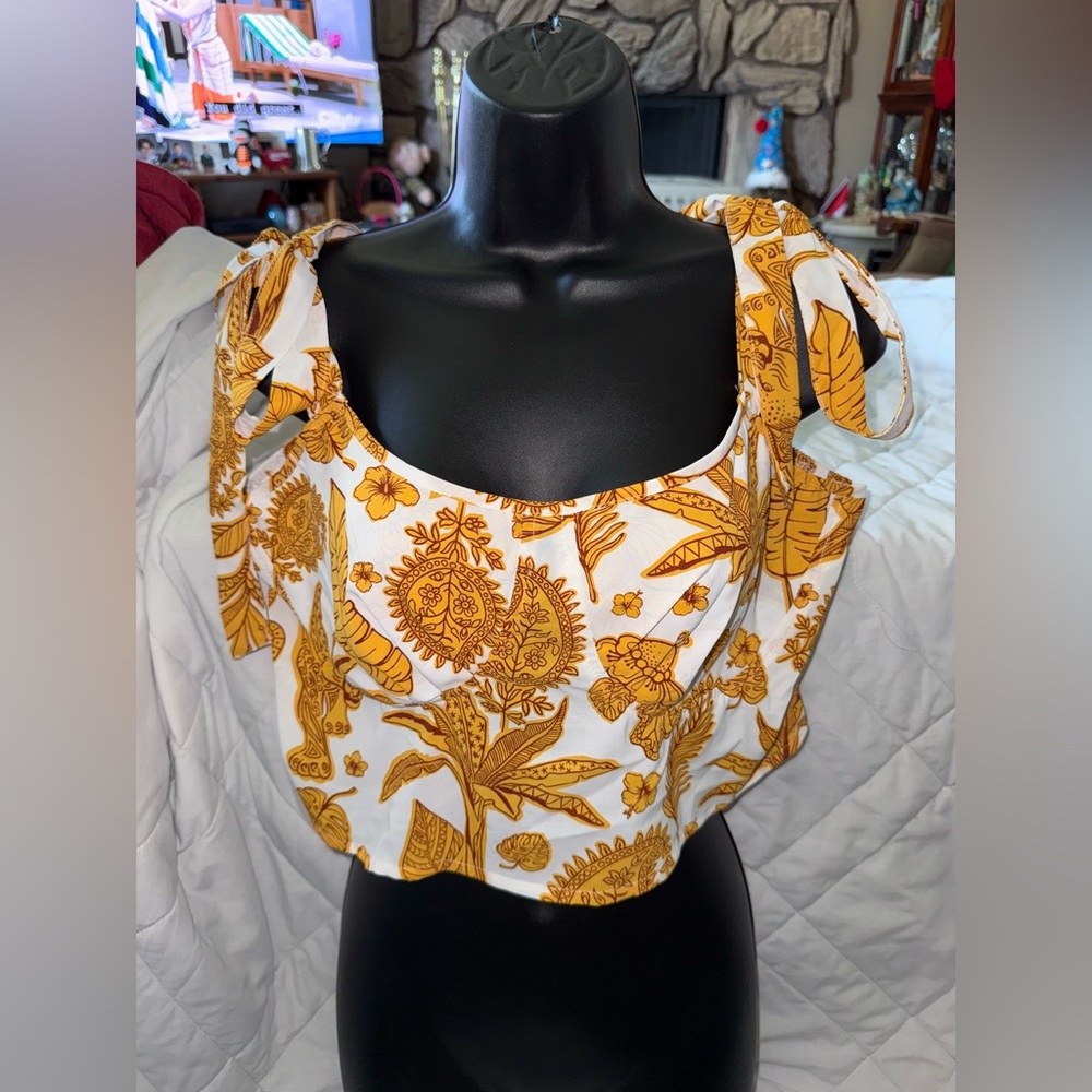 Cider BOHO TROPICAL & ANIMAL TIE CROP TOP